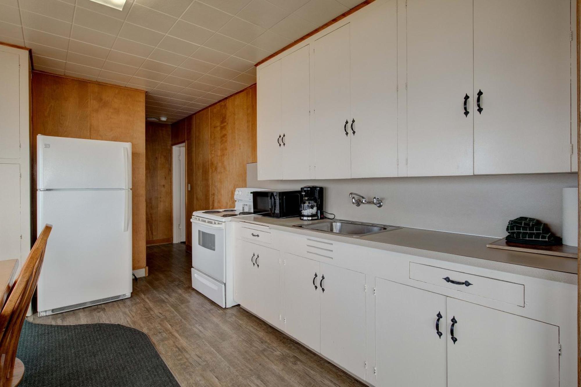 לינקולן סיטי Ester Lee Oceanview Inn מראה חיצוני תמונה